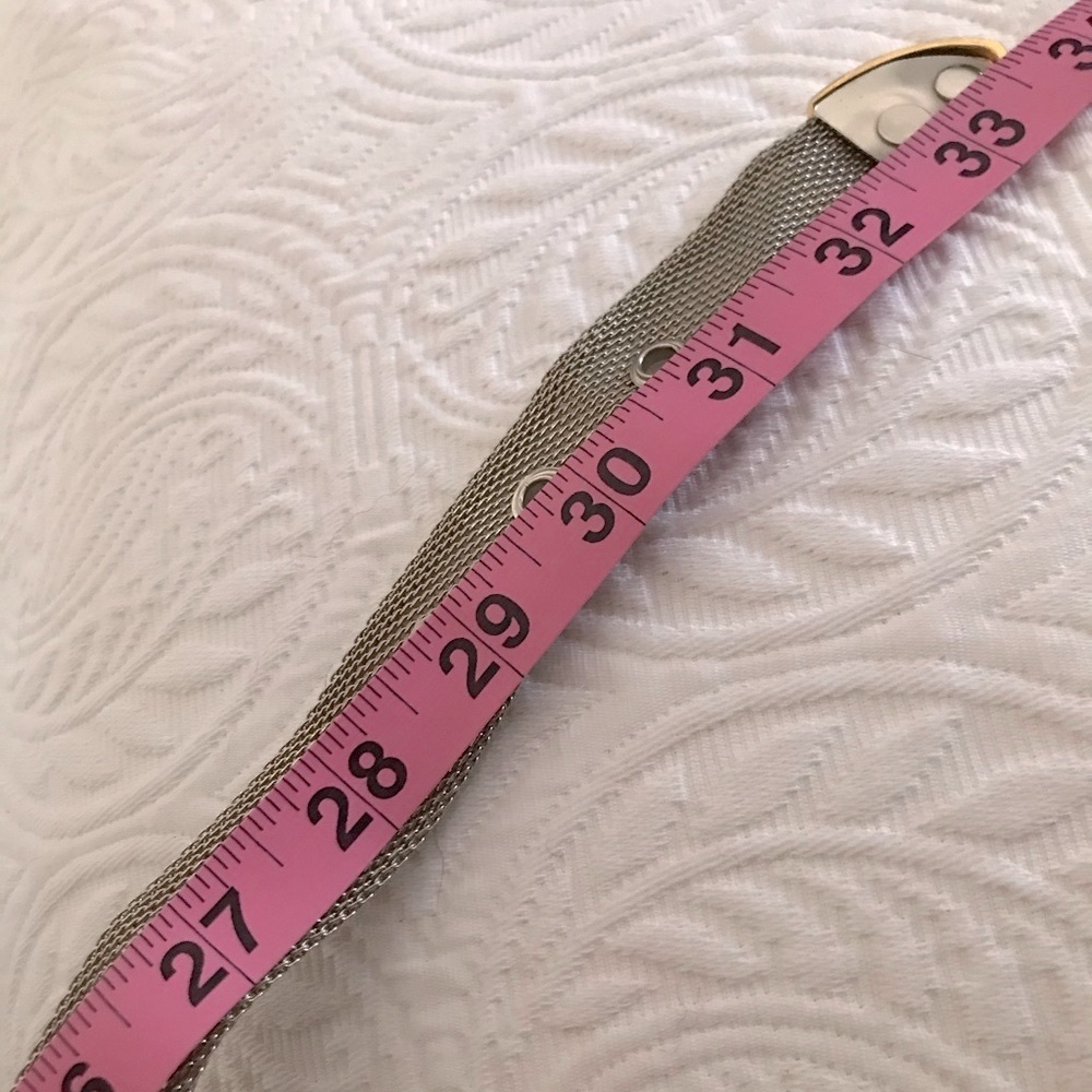 Vintage “CITIES“ 1990s Silver/ Gold Metal Mesh Vintage Belt - Picture 13 of 17